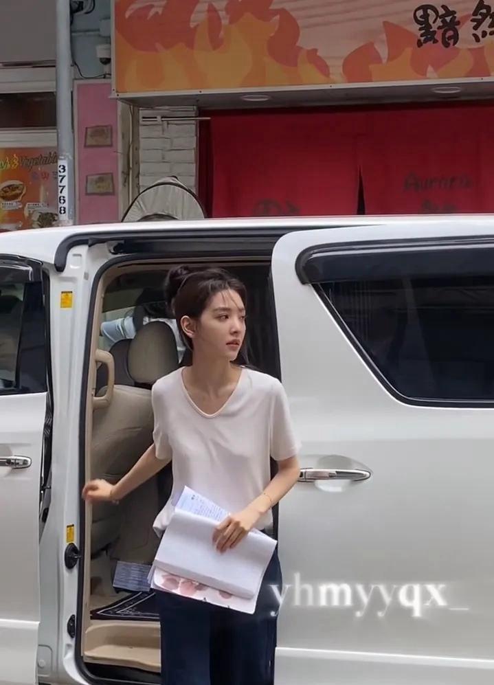 章若楠原来这么瘦！女明星一个比一个瘦