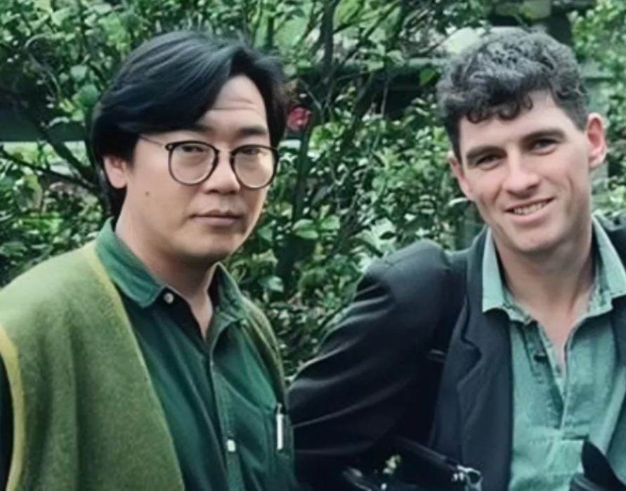1984年，李立群的父亲在睡午觉时突然听到收音机里传来：“河南省孟县的李建宇，寻