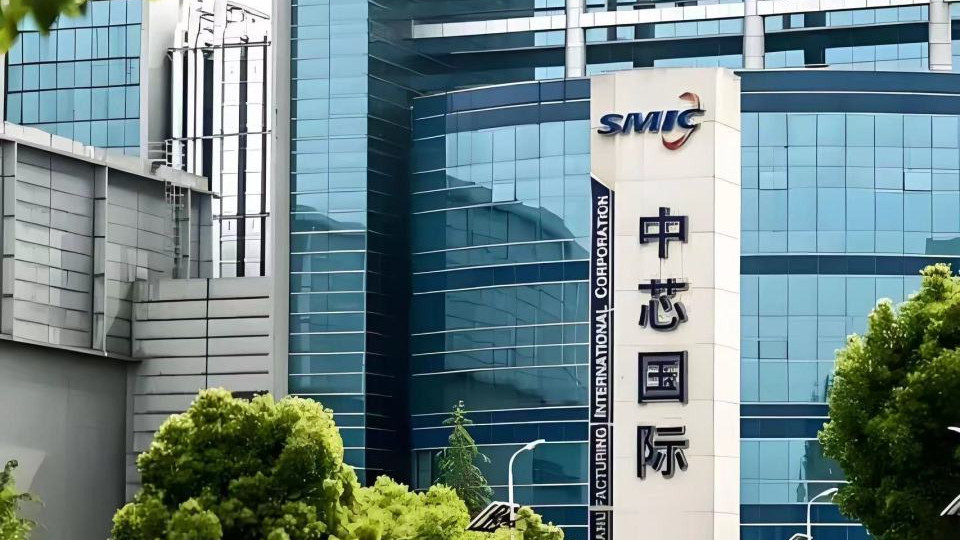 中芯国际全面完成战略布局，台积电加速出货，中国芯片产业迎来新机遇！