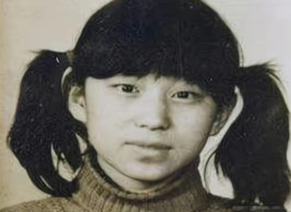 1983年，山西15岁女孩池越忠因救助落水儿童而牺牲。可是让人感到气愤的是，20