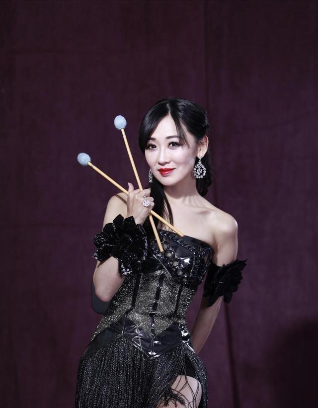 “‘当你看见这条朋友圈的时候，我已经离开了这个世界了’，歌手申烨的离世让人惋惜不
