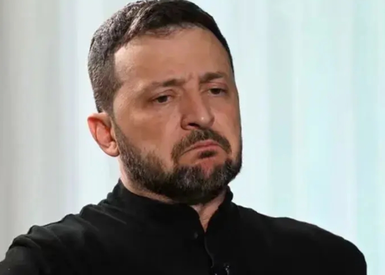 外国军事专家：泽连斯基为何整天“自言自语”？

据路透社10月23日最新消息，乌