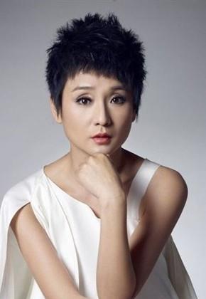 孔琳的坎坷人生