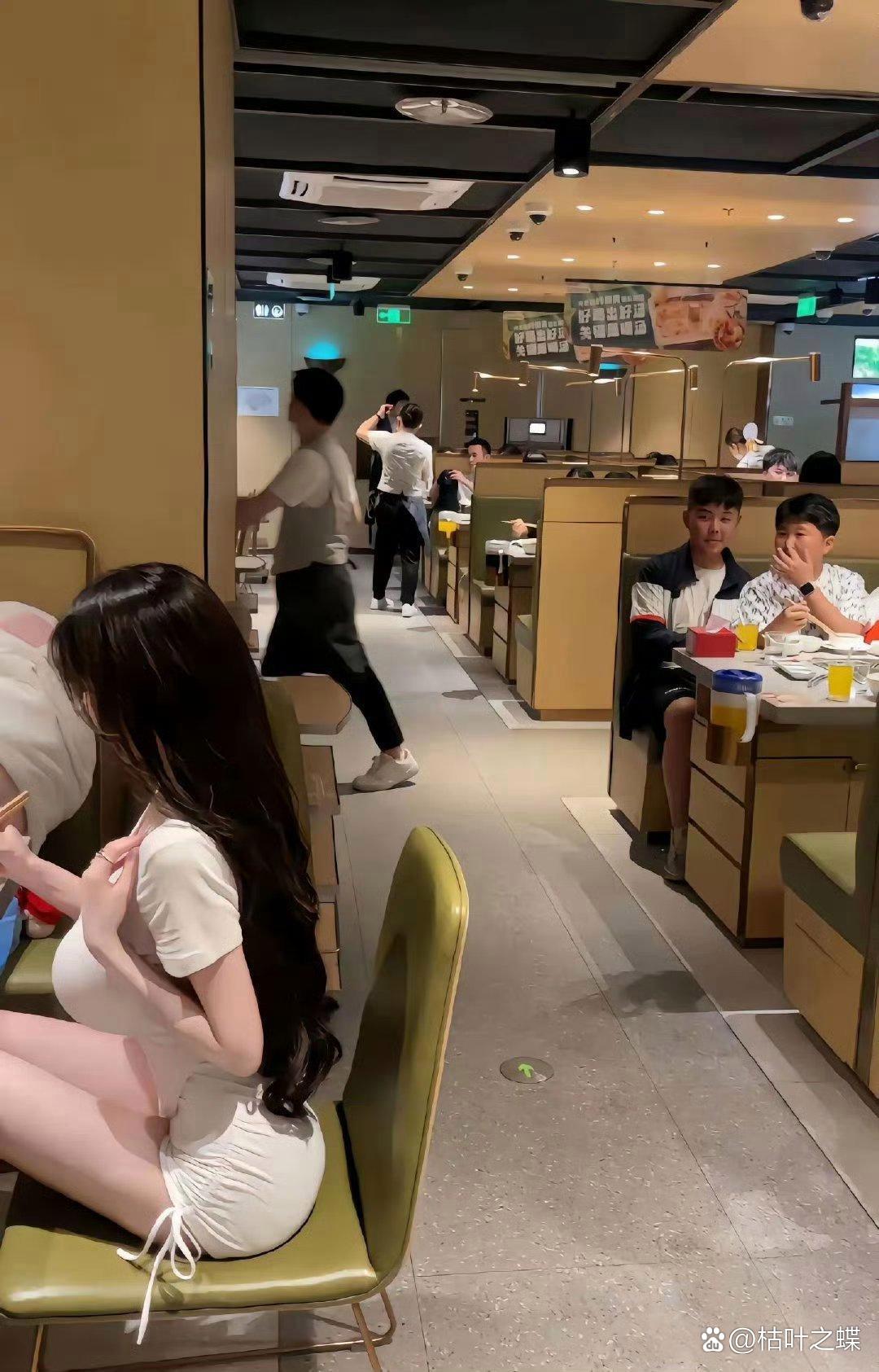 现在的小孩这么早熟吗？