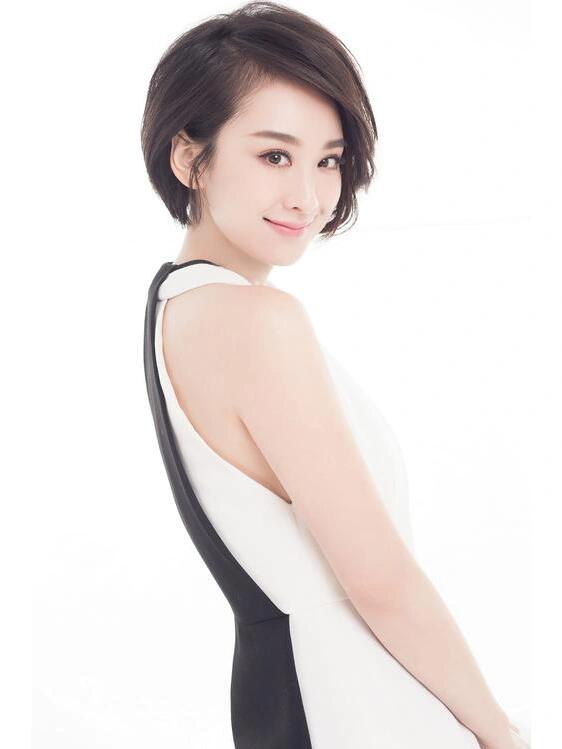 穆婷婷，温婉而又不失坚韧的女演员