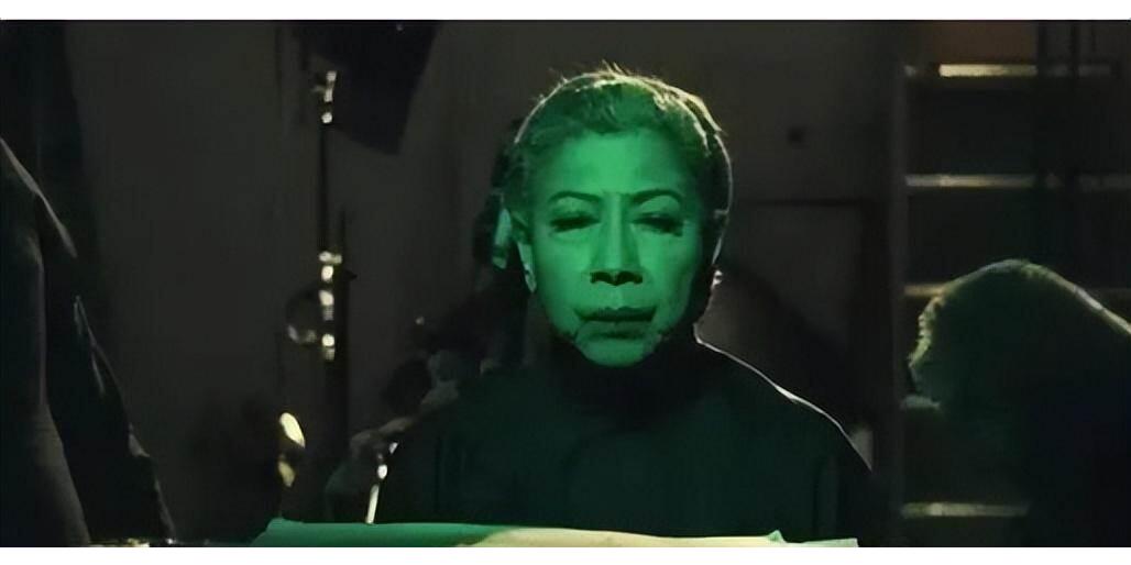 香港“鬼后”罗兰的传奇一生