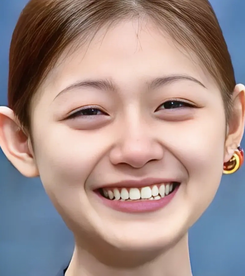 今天我和同事在闲聊，聊到大S姐妹真的是个谜，他们家有三个姐妹，从来没听说小S什么