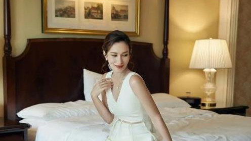 卢靖姗素颜照曝光！差距惊人，韩庚同框对比太扎眼！