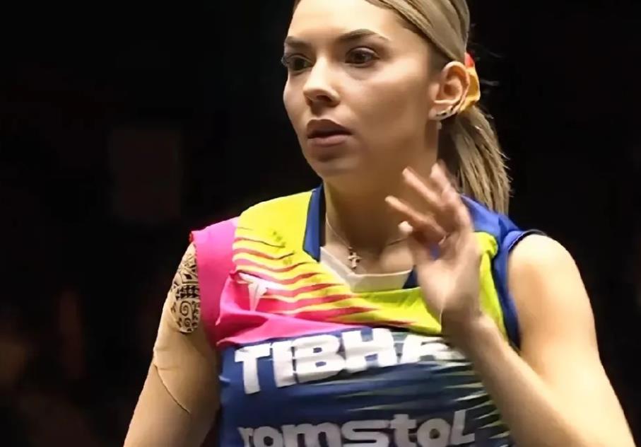 王曼昱赢得好惊险啊，这个斯佐科斯还是挺有特点的。

以为王曼昱4-0直接就横扫晋