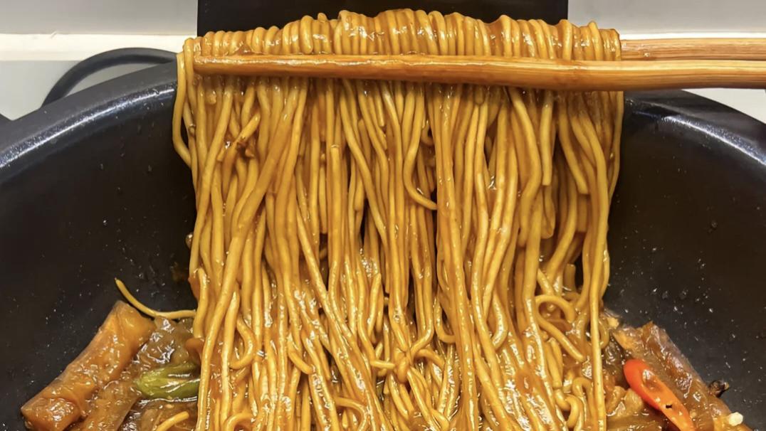 香绝了的茄子焖面，一口就爱上！