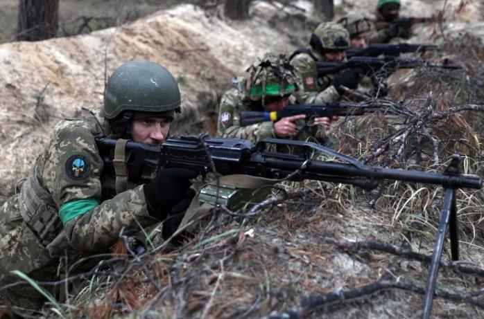 俄罗斯将战略导弹部队的士兵当做步兵投入战场

据《军事报》的报道，俄罗斯正在把他