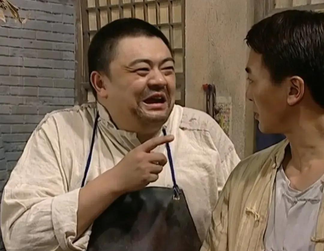 世间再???杨宝禄。虽然高亮不是什么大明星，但这辈子??这么个知名的角色背观众认