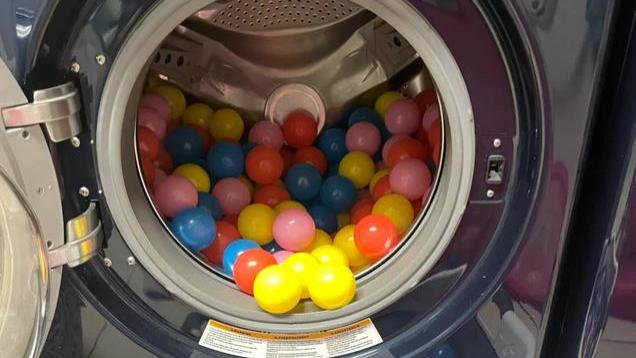 提醒大家：千万别把“这6样东西”放进洗衣机，一洗一个不吱声