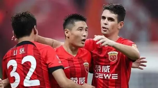上海海港VS中央海岸水手，上海海港本赛季主场优势明显，中央海岸水手在亚冠舞台表现低迷