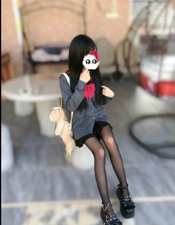 在线等 这些是不是网图 有个公主病死不承认