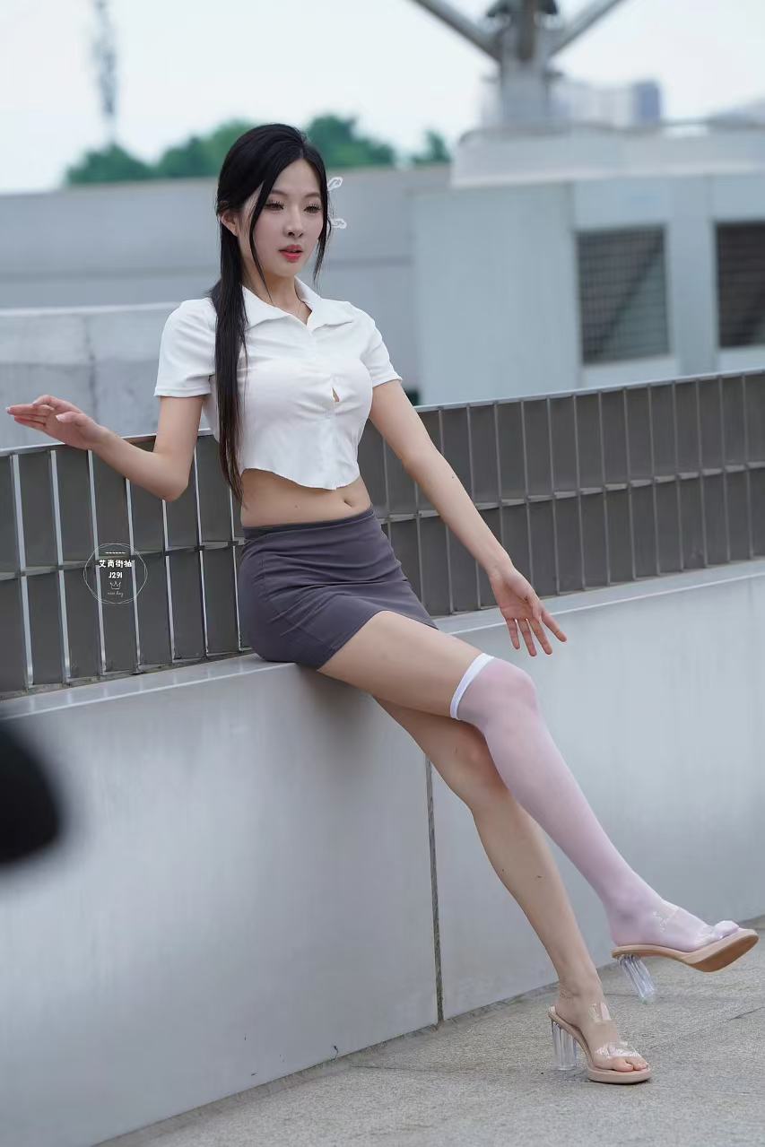 这样的小姨子还有谁会不喜欢呢哈哈哈哈哈