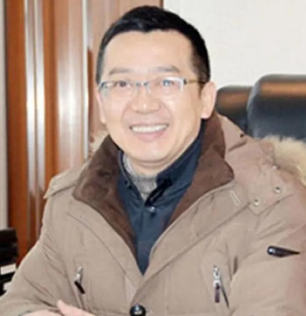 中国博士回国躲过跟踪

                            
