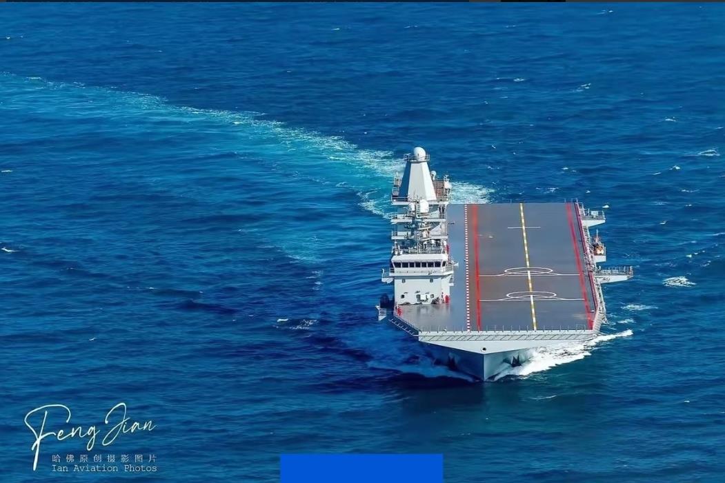 福建舰刚返航，第4艘航母突然现身海上，五角大楼这才发现上当

这艘航母被“战区”