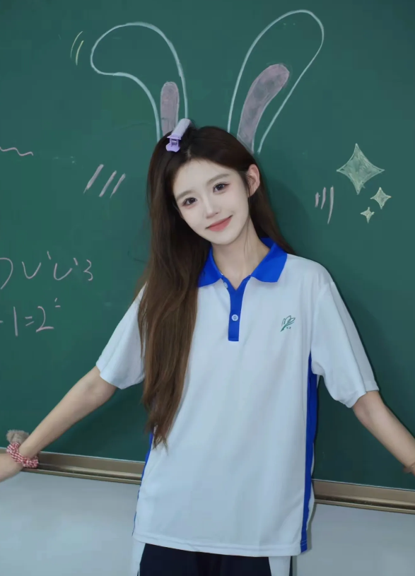 我爸一直在大哥家养老，我每月给大哥家打 3000元生活费。昨天，嫂子打电话要我们