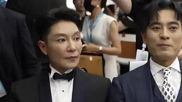 5位医美驻颜的男星，在古装剧里就露了原形，硅胶脸一目了然