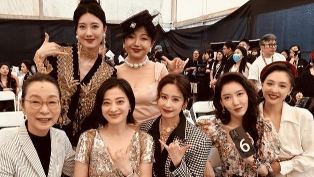 《六姊妹》见证了浓浓的姐妹情。从懵懂到成长的姐妹道路。