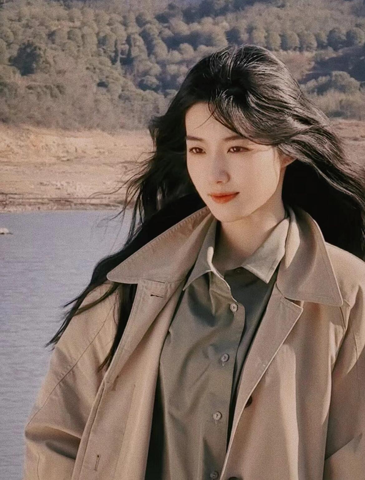卢昱晓又美又飒