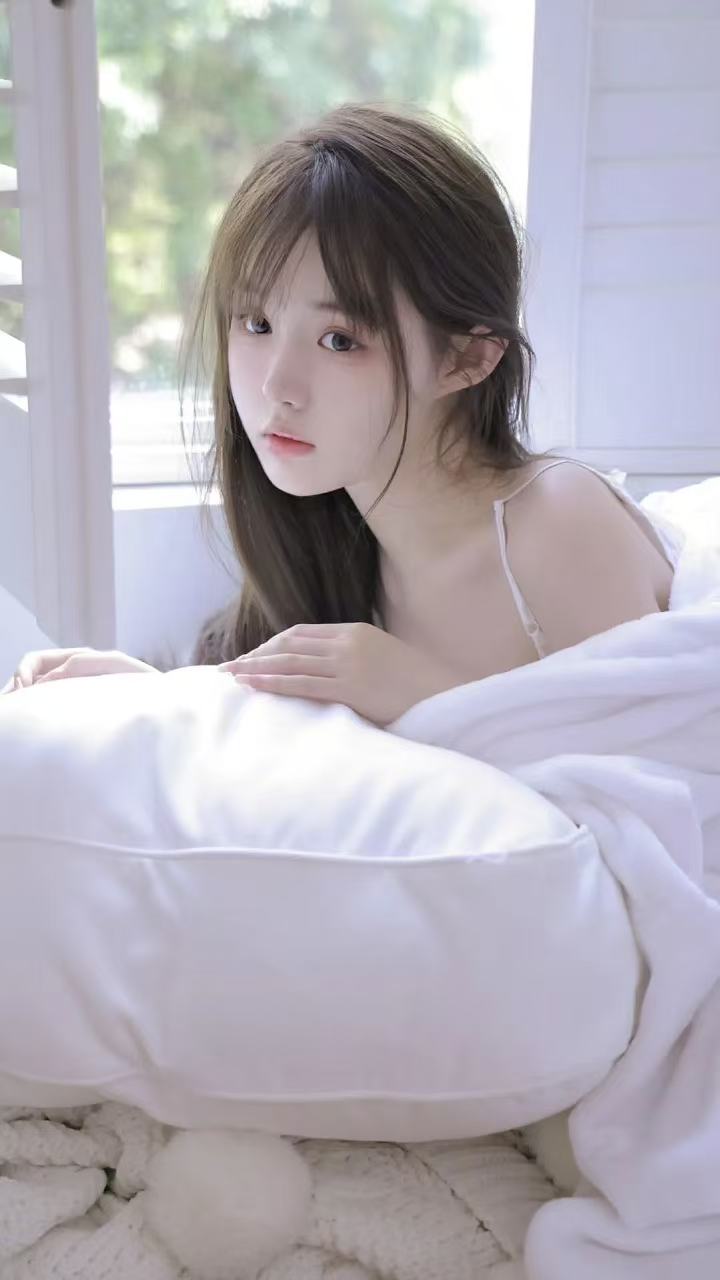 女朋友的闺蜜长得太清纯了吧有点心动了哈哈哈哈哈