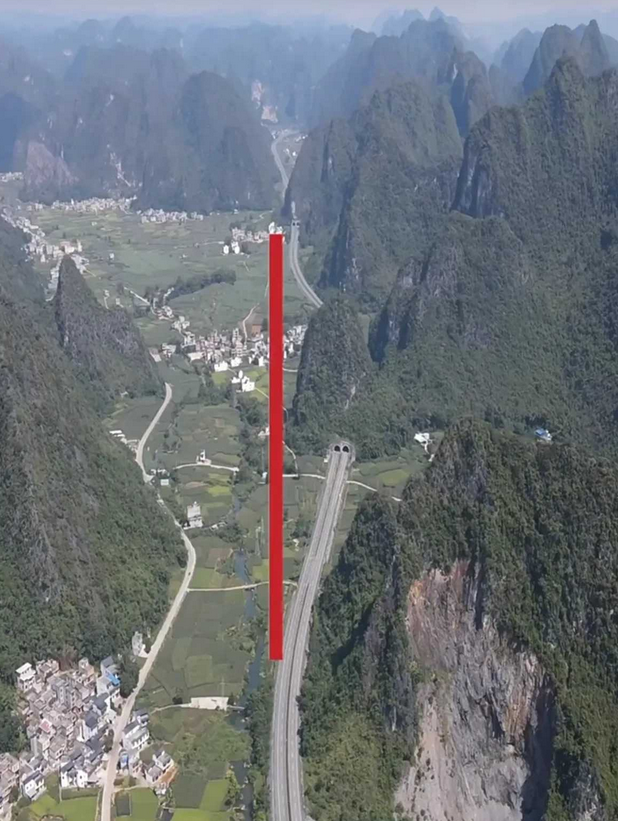 高速公路的设计者，能否为我们解惑一下？为何选择了费时费力的隧道，而不是笔直的修路