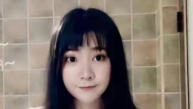 知名八卦主播证实，小团团涉案金额太大，连助理都要被判6年