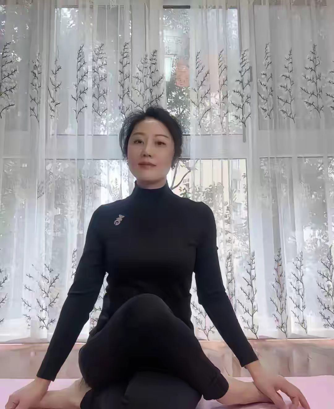 我问大家一个问题，如果一个丧偶的女人和一个离过婚的女人你们会娶哪一个？
我堂哥老