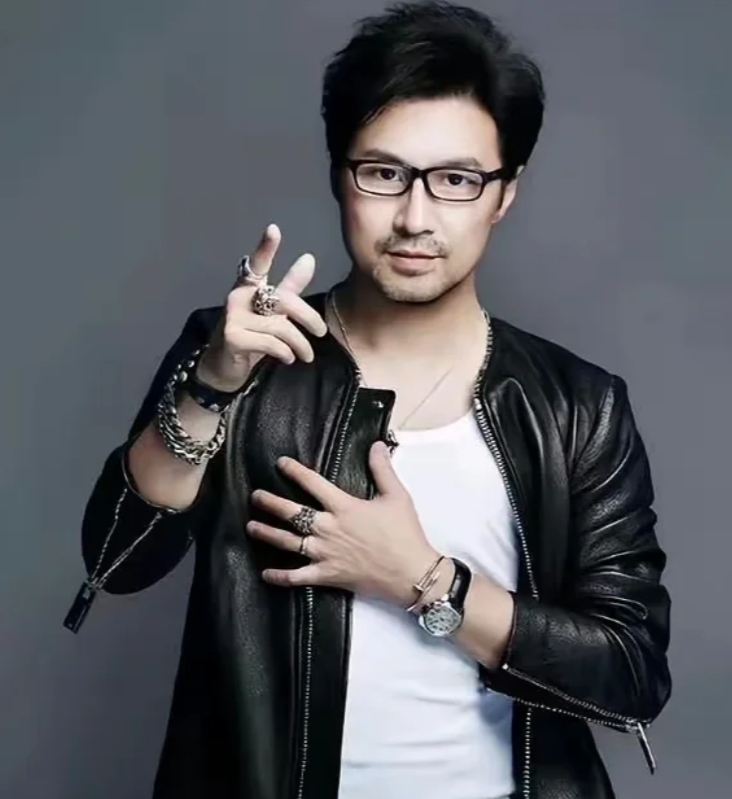 汪峰最终还是放弃了章子怡