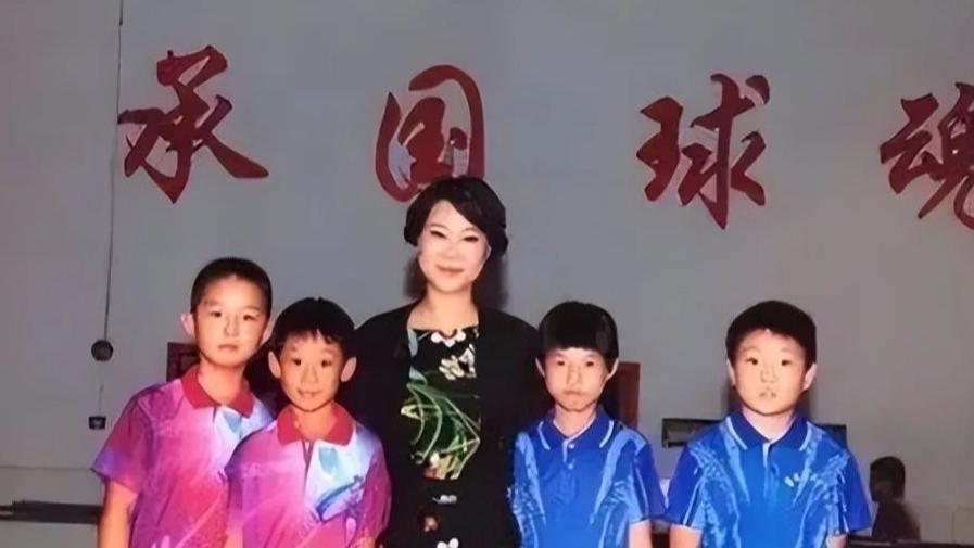 曹燕华：烟酒相伴，成就女乒天赋最佳传奇
