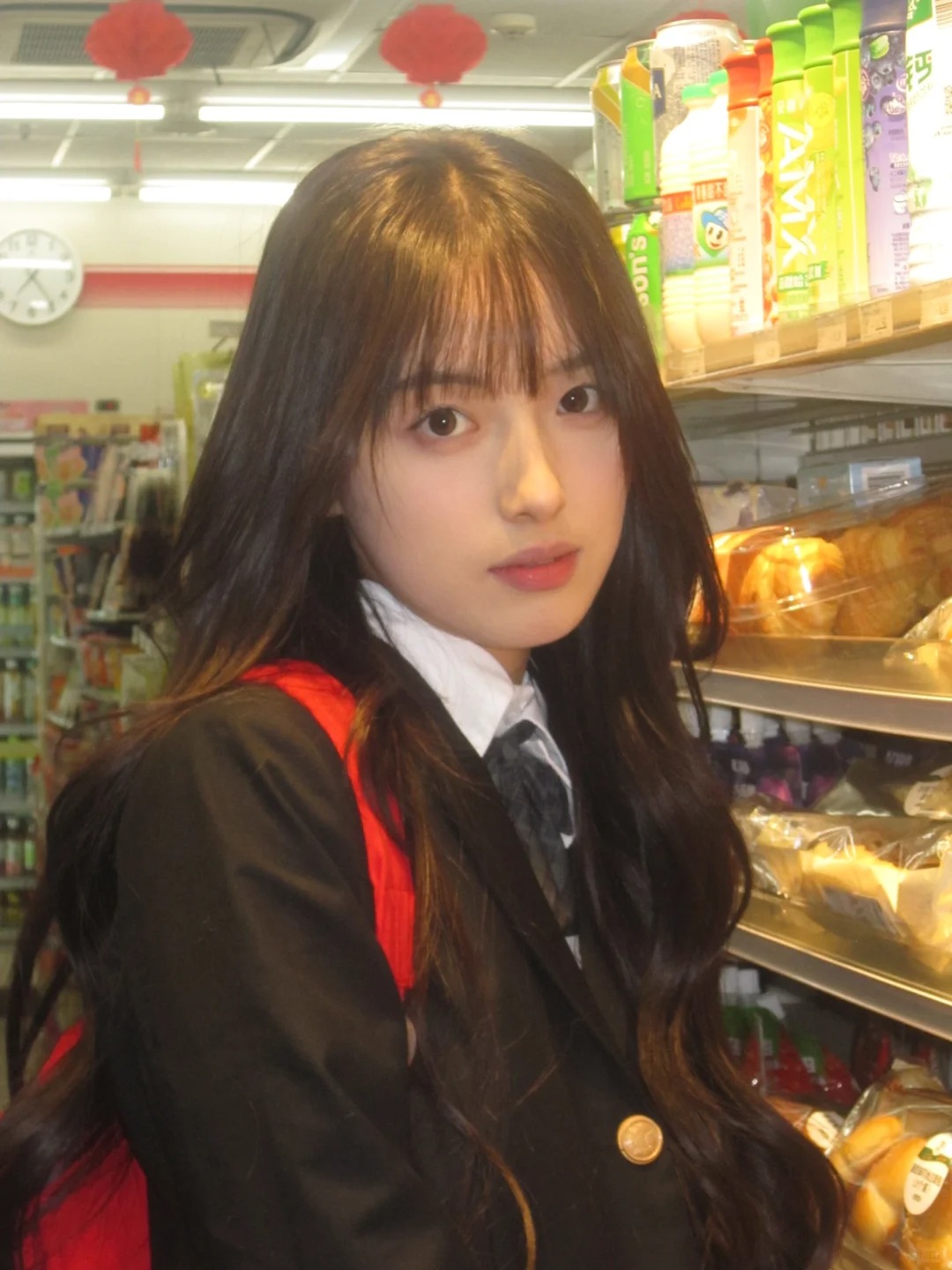 便利店赛高✌︎•̀֊•́
便利店拍的ccd 超级出片儿