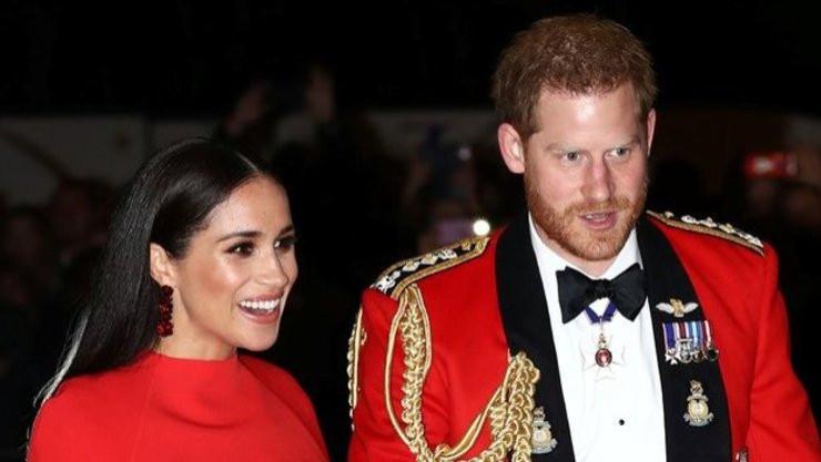 哈里王子遭家人痛打一巴掌：他不会原谅