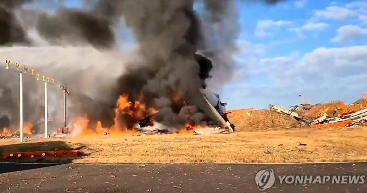 波音737-800型客机又出事了！