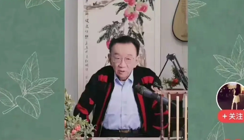候二爷真是高
我觉得昨天晚上侯耀华的直播可以封神了：
一，既然咩五说跟我是自己人