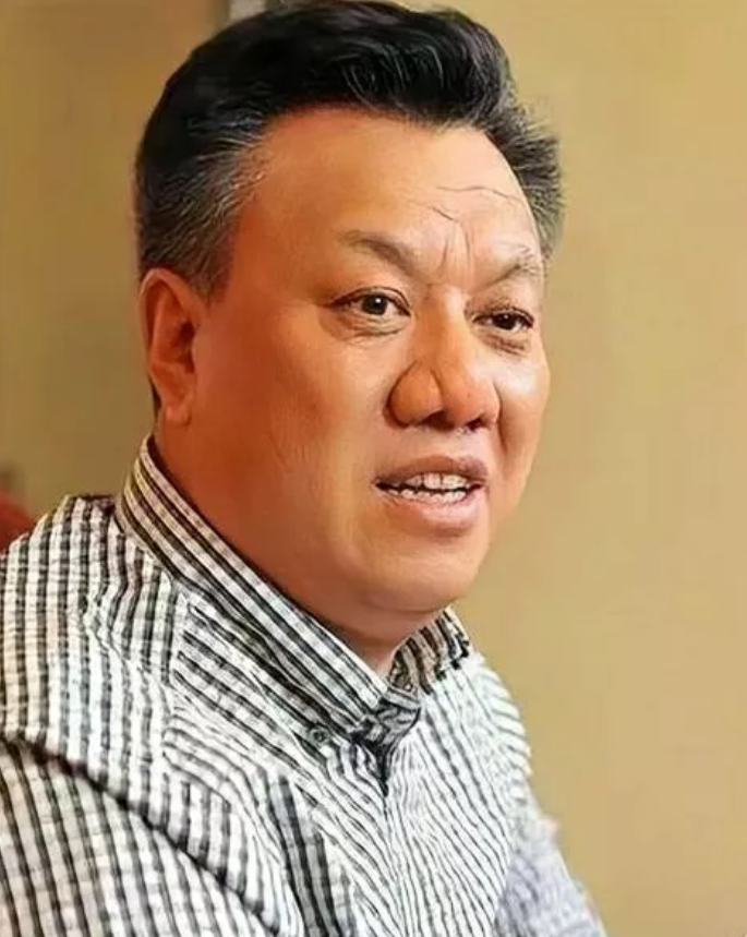 刘斌，吕继宏，戴玉强，这三位“老师”是我最不喜欢的“歌唱家”

演员不论是从事影