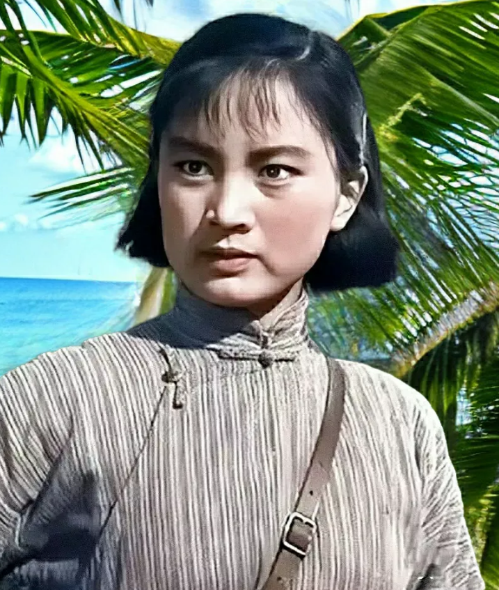 刚在平台上看过张金玲在七十年代中期主演的老电影《山村新人》片段。终于明白她为什么