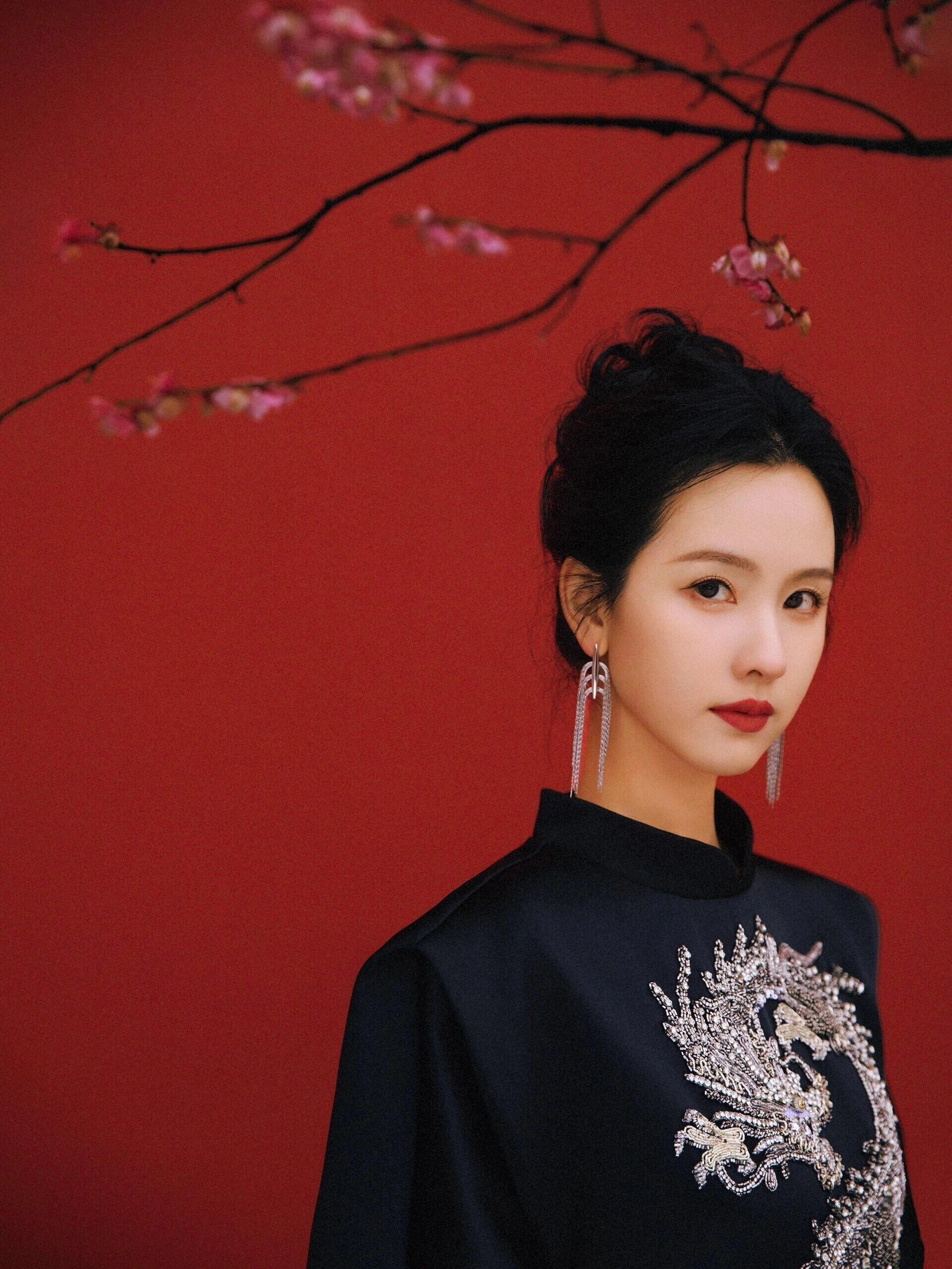 陈都灵整个霸气女王