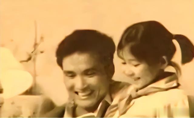 王小丫：余生好好走，病床上19字留言催人泪下，如今56岁无儿无女（毕福剑退休拿多少钱）-第10张图片-九妖电影