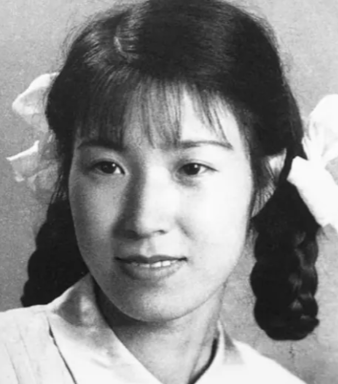 1957年，李玉琴来到抚顺战犯管理所探望溥仪，殊不知，正是这次探望，让她坚定了自