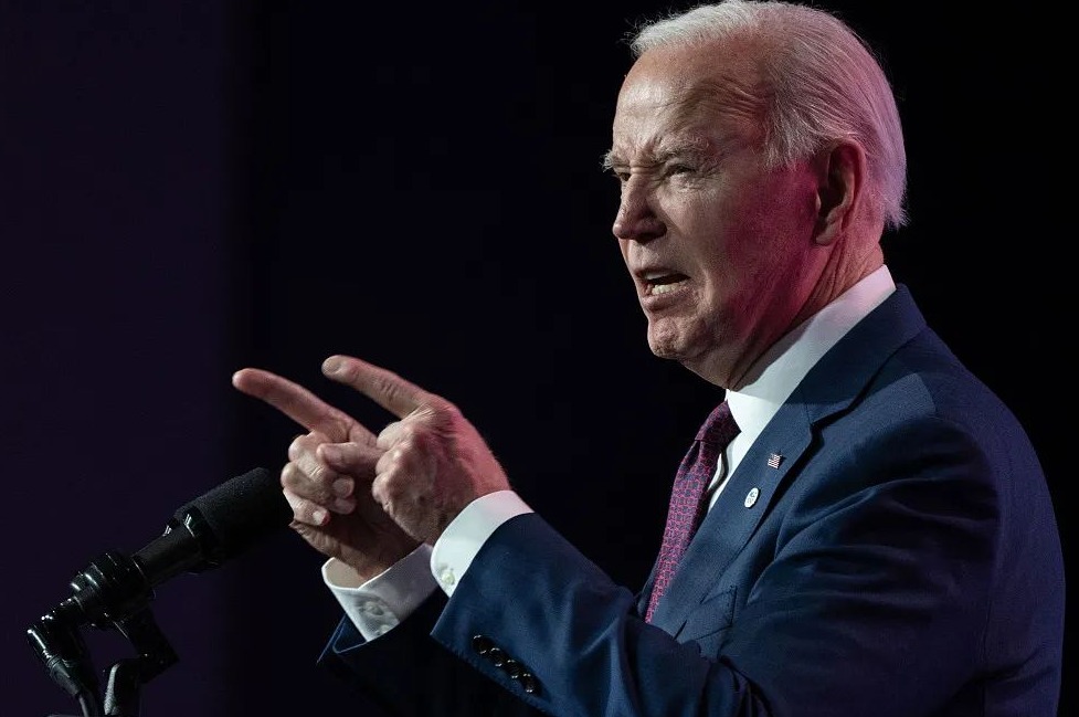 伊朗一轮闪击战，美国老底被试出，以色列也没想象中那么厉害！最终，伊朗还是发起了报