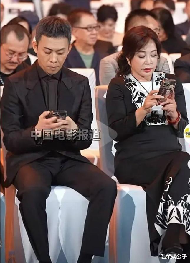 73岁“风流妖精”刘晓庆，又出大瓜？如今她已经走上了另一条道路（刘晓庆表演）-第10张图片-九妖电影