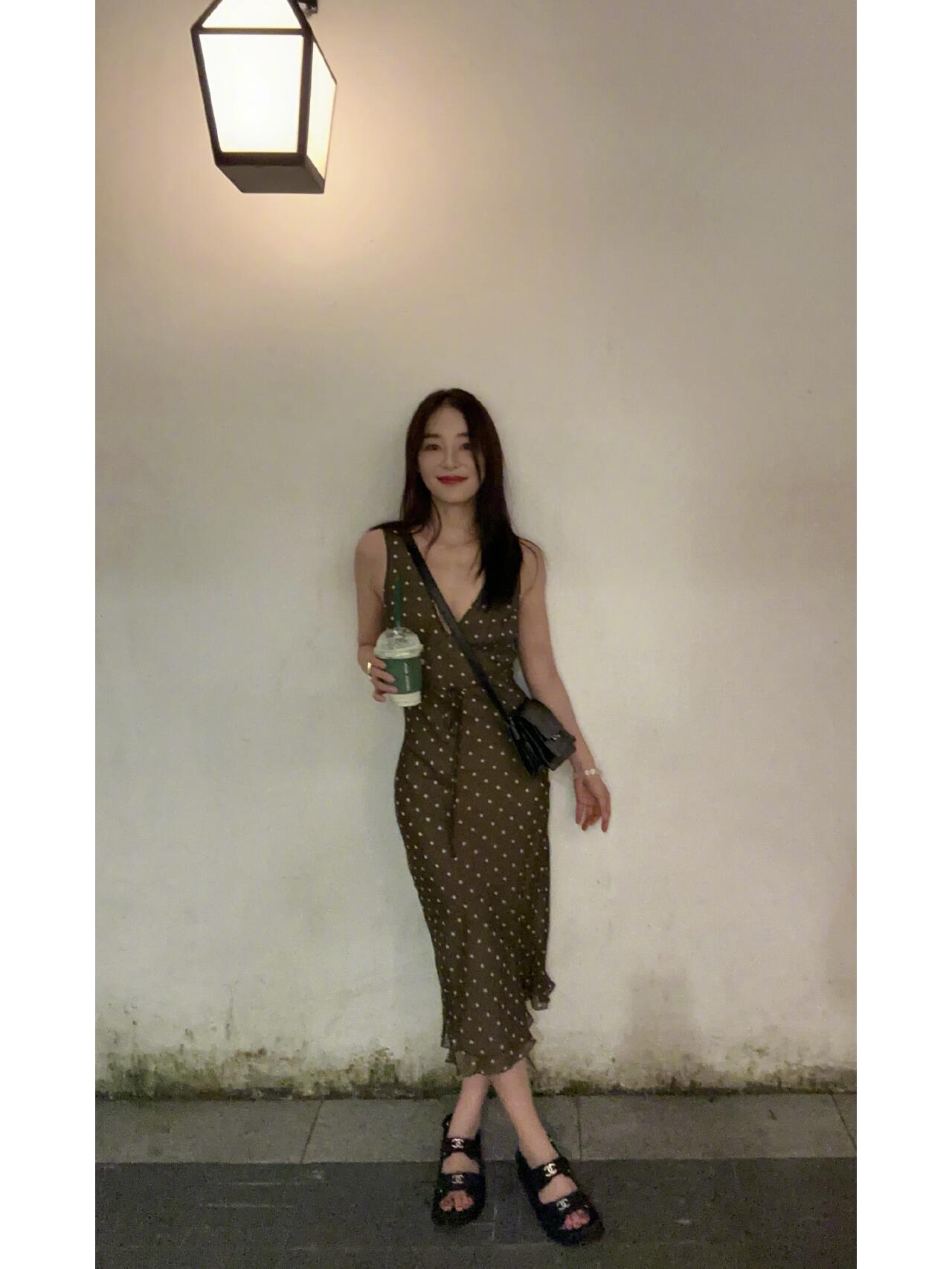 袁姗姗——利落简约