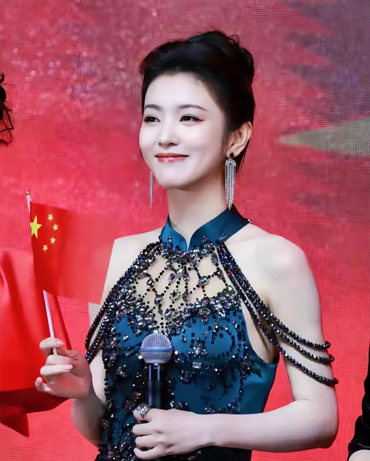李云霄的感情经历，简单一说！

搭档情谊：李云霄和陈丽君是08年认识，13年合作