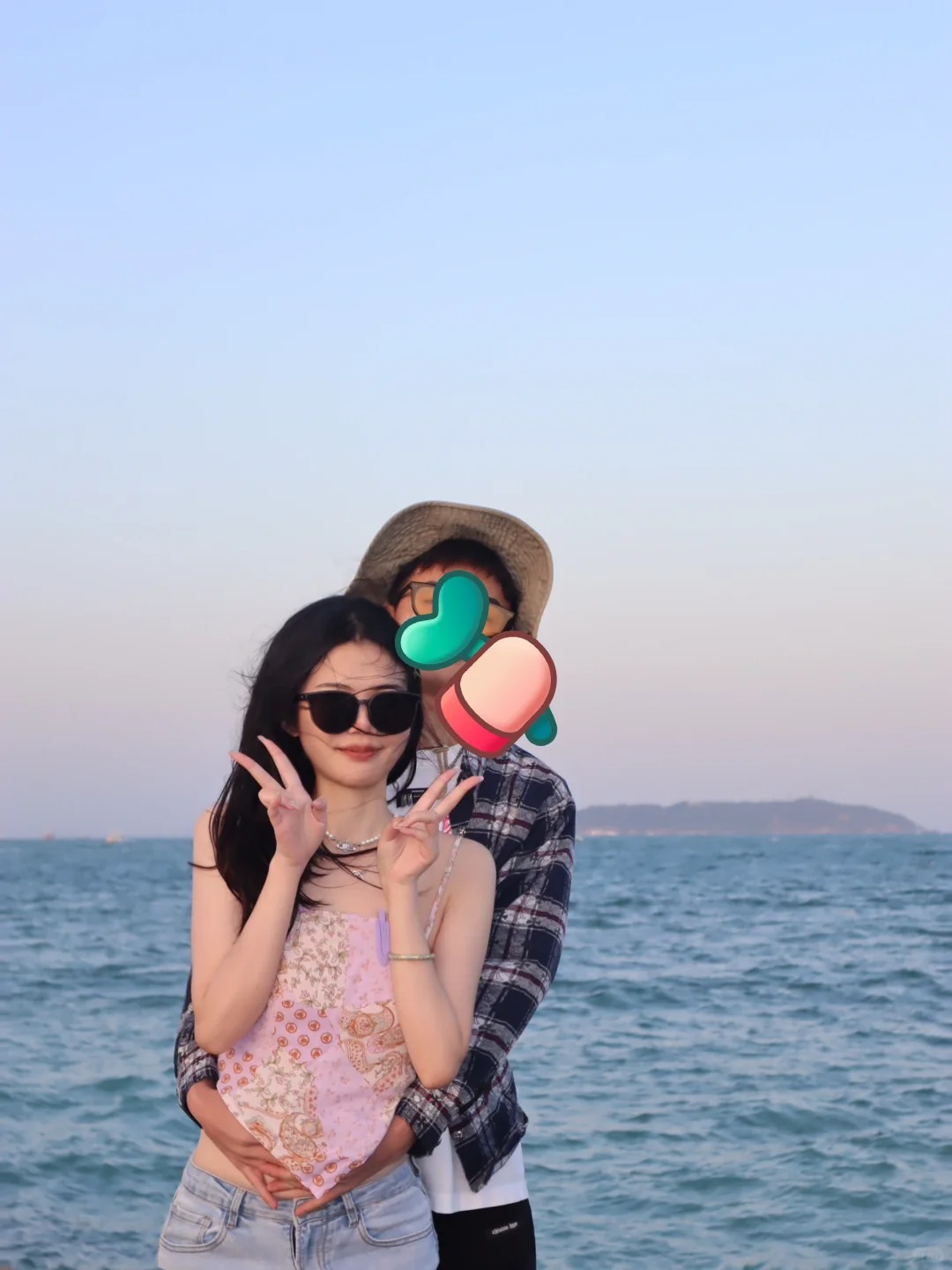 这张好美 可以帮我把前男友p掉吗
希望这个xx从我的人生照片消失