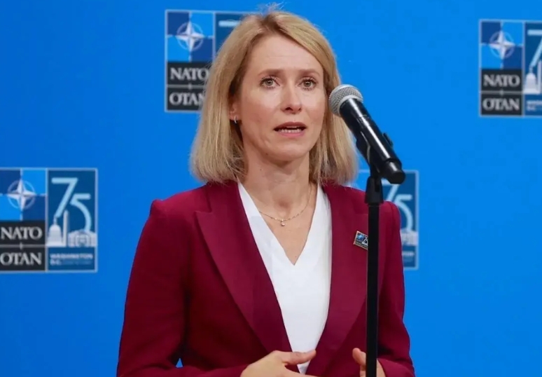 欧洲和美国公开“对着干”
第一，美国不允许乌克兰加入“北约”
英国首相斯塔墨支持