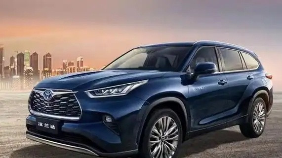 解析汉兰达：续航1289KM，油耗5.97L，智能升级，真香