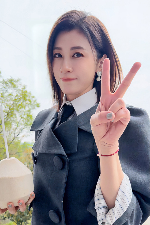 #贾静雯最新状态# #贾静雯录怦然4闯入妈咪姐赛道# 就说嘛，贾静雯那一趟浪姐，