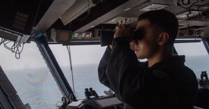 被伊朗耗惨了，美国海军两支航母战斗群被拖在中东，美军无航母在西太平洋，东海，南海